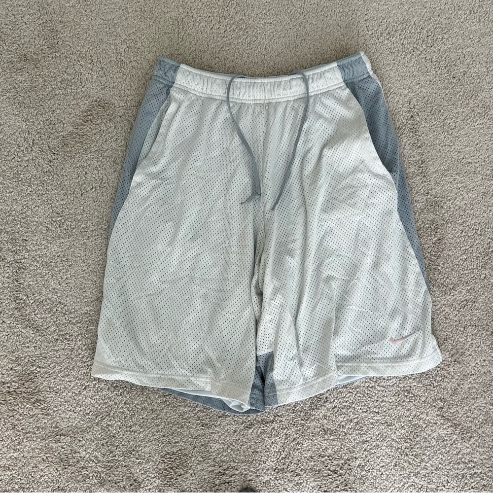 Nike Men's Gray and White Athletic Shorts